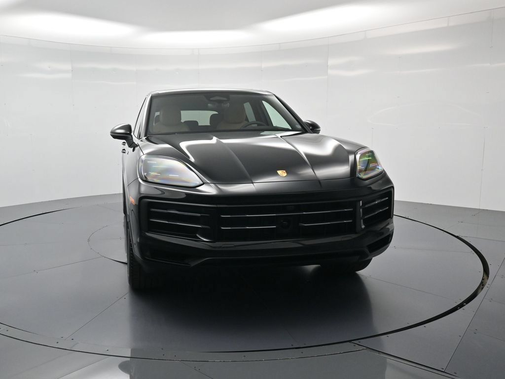 Certified 2026 Porsche Cayenne AWD/4WD image 33