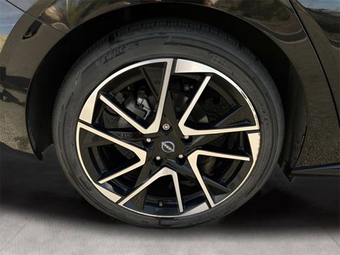 Used 2024 Nissan Sentra SR image 18