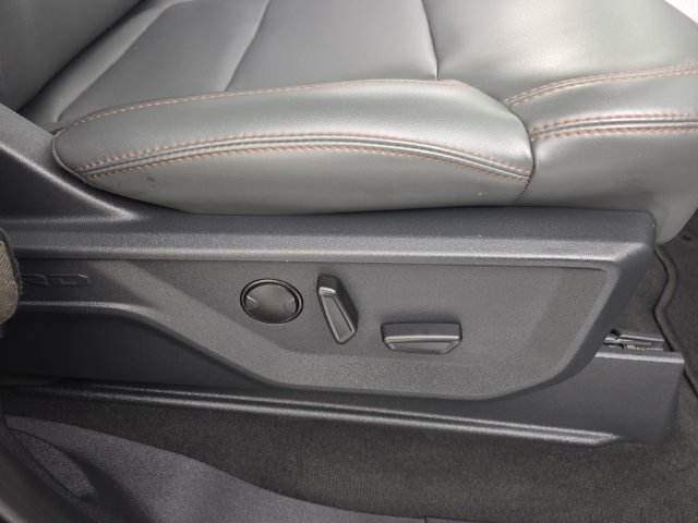 Certified 2025 Ford Expedition Active AWD/4WD image 32
