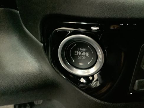 New 2026 GMC Sierra 1500 SLE image 19