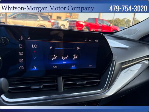 Used 2026 Chevrolet Trax ACTIV FWD image 23