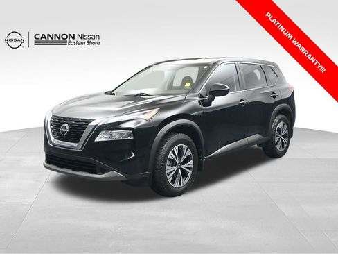 Used 2023 Nissan Rogue SV image 1