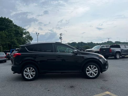 Used 2013 Toyota RAV4 Limited AWD/4WD image 24