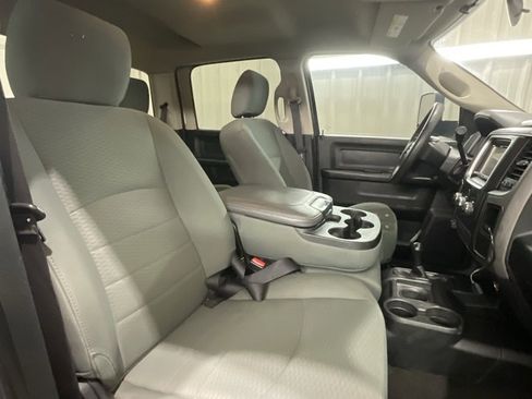 Used 2017 RAM 2500 Tradesman w/ Popular Equipment Group image 13