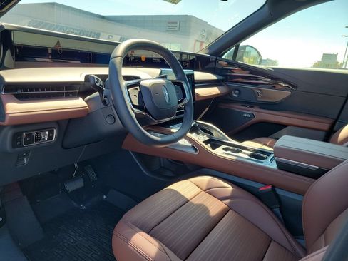 New 2026 Lincoln Nautilus Reserve AWD/4WD image 21