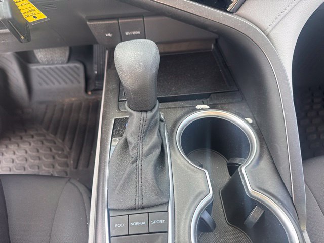 Used 2024 Toyota Camry LE FWD image 12