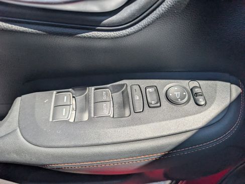 Certified 2024 Honda HR-V Sport image 18