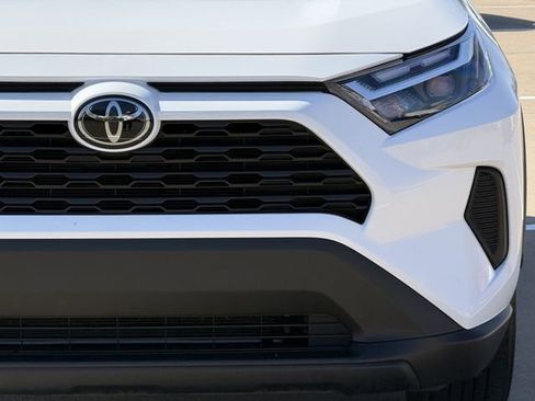 Certified 2025 Toyota RAV4 XLE image 9
