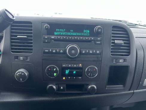 Used 2010 Chevrolet Silverado 1500 LT w/ Power Pack Plus image 23