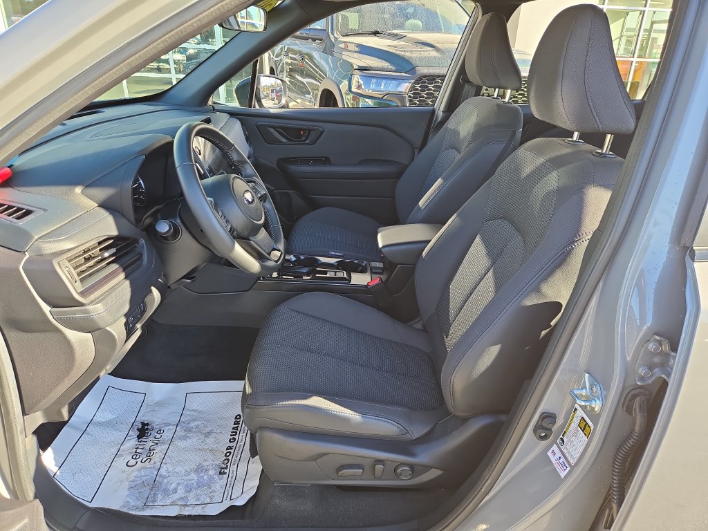 Used 2026 Subaru Forester Premium AWD/4WD image 14
