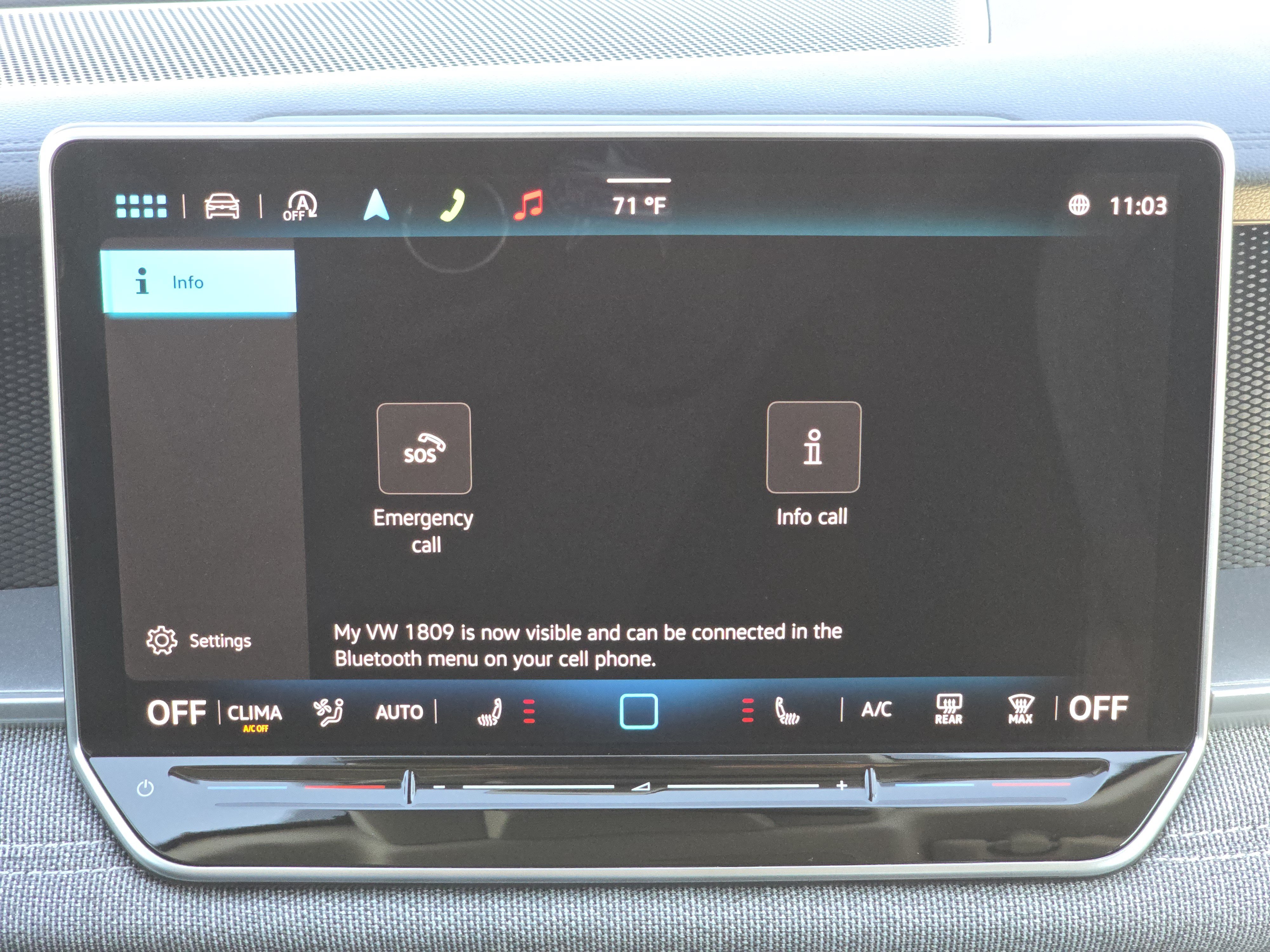 Certified 2025 Volkswagen Tiguan S AWD/4WD image 11