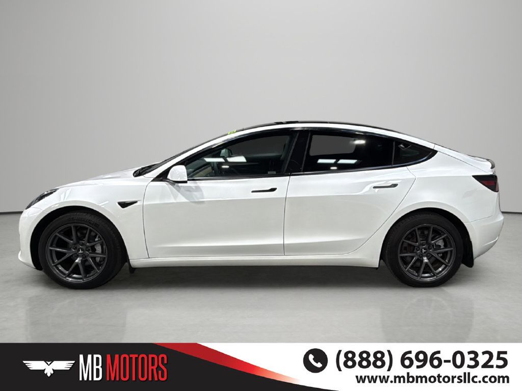 Used 2023 Tesla Model 3 Standard Range RWD image 2