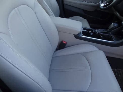 Used 2018 Hyundai Sonata Limited image 23