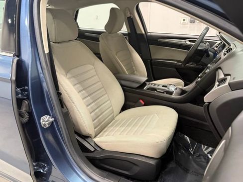 Used 2018 Ford Fusion S image 34