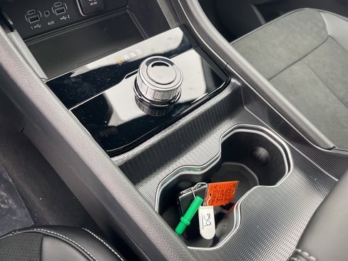 New 2025 Jeep Grand Cherokee Altitude image 22