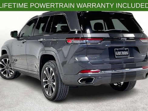 Used 2022 Jeep Grand Cherokee Overland w/ Adv Protech Group III image 15