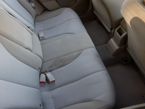 Used 2009 Nissan Versa S w/ Convenience Pkg image 12