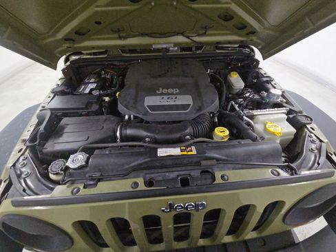 Used 2013 Jeep Wrangler Unlimited Sport w/ Max Tow Pkg image 15