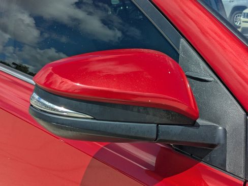 Used 2017 Toyota RAV4 XLE image 11