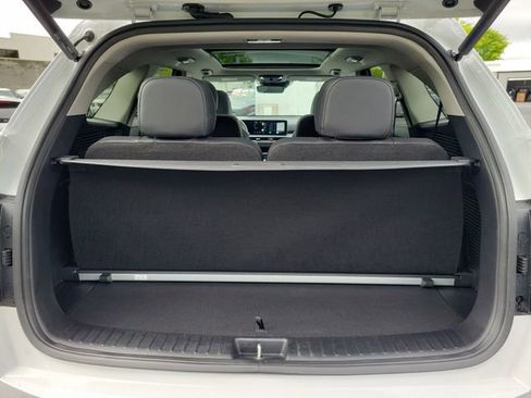 Certified 2025 Kia Sorento SX AWD/4WD image 9
