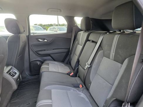 Used 2024 Chevrolet Blazer LT w/ Convenience Package FWD image 10