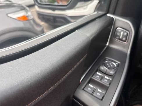Used 2024 Ford F150 Lariat AWD/4WD image 29