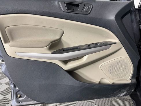 Used 2021 Ford EcoSport S image 33