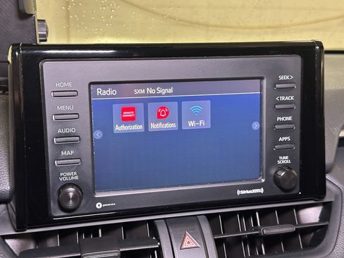 Used 2020 Toyota RAV4 LE w/ All Weather Liner Package AWD/4WD image 37