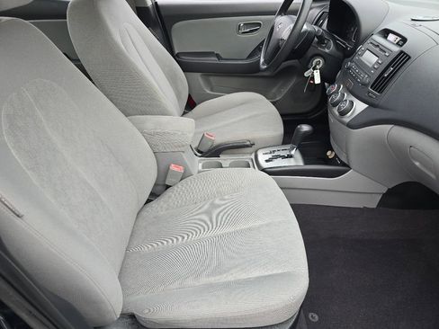 Used 2010 Hyundai Elantra GLS image 20