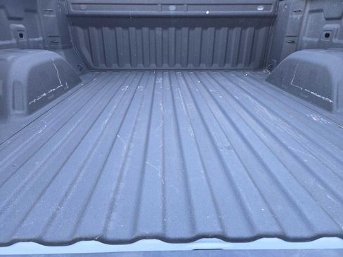 Certified 2022 Chevrolet Silverado 1500 LT image 28