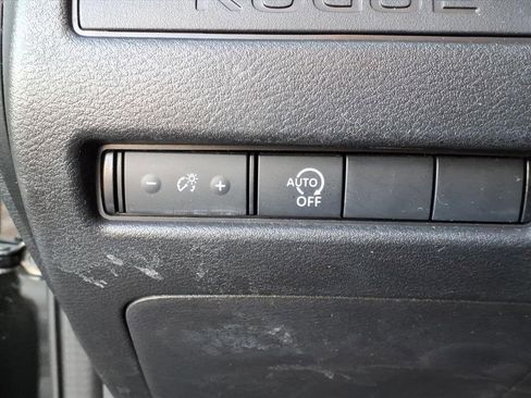 Certified 2024 Nissan Rogue S image 11