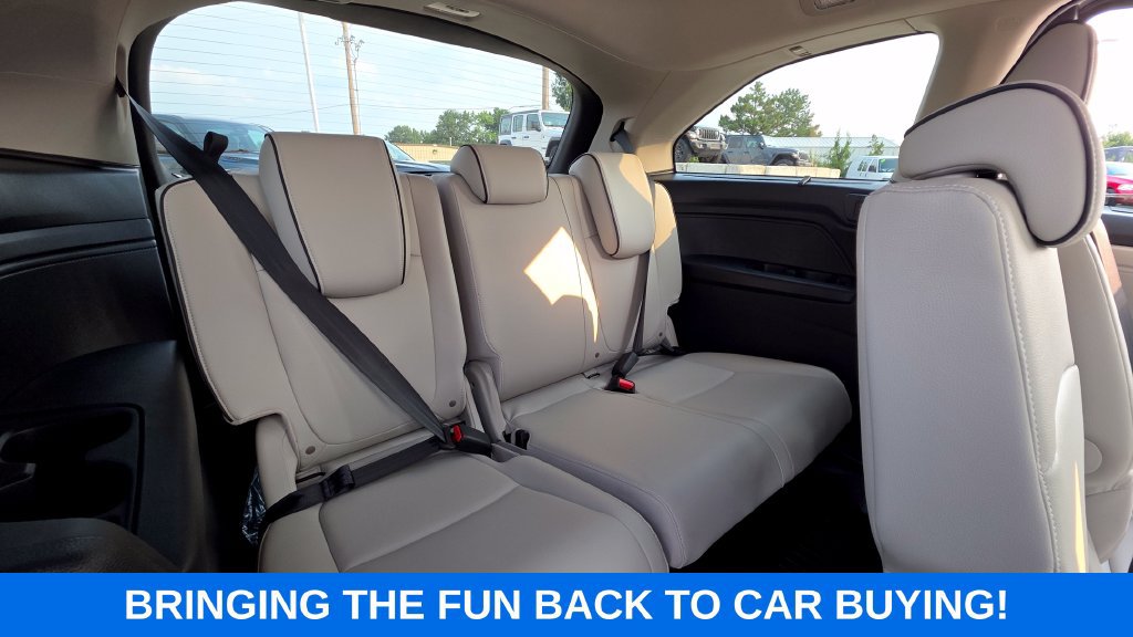 New 2026 Honda Odyssey Touring image 15