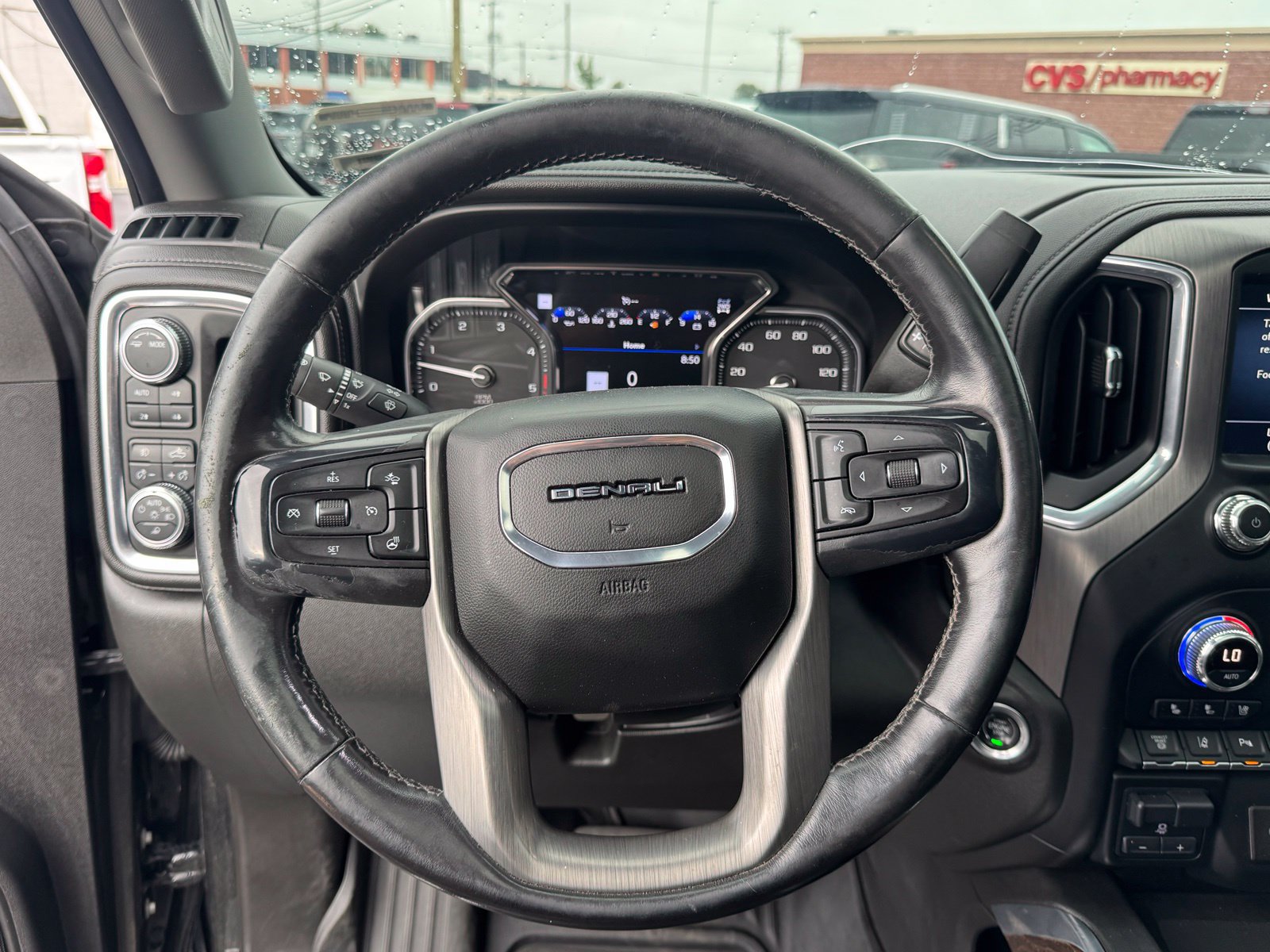 Used 2021 GMC Sierra 2500 Denali w/ Denali Black Diamond Edition AWD/4WD image 19