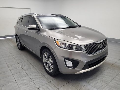 Used 2017 Kia Sorento SX FWD image 13