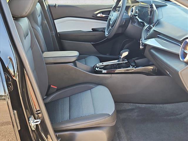 Used 2026 Chevrolet Trax LT FWD image 20