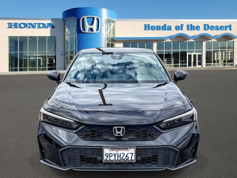 Used 2025 Honda Civic Sport image 2