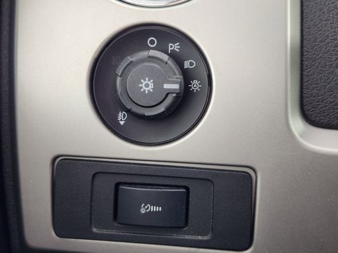 Used 2013 Ford F150 FX4 w/ Luxury Equipment Group image 27