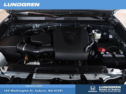 Used 2023 Toyota Tacoma SR5 w/ Technology Package AWD/4WD image 30