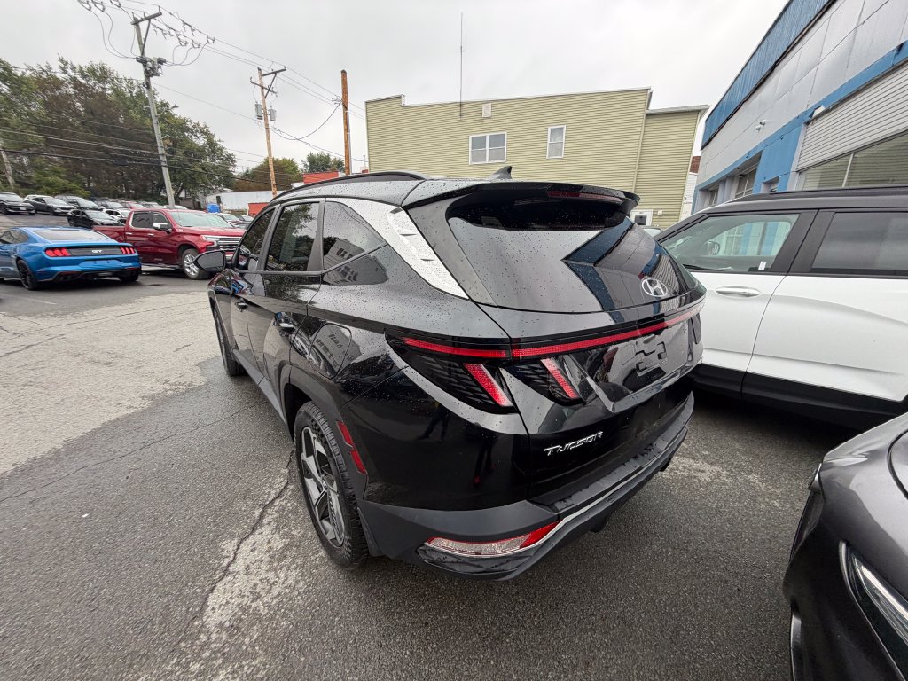 Used 2023 Hyundai Tucson SEL w/ Convenience Package AWD/4WD image 3
