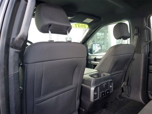 Used 2017 Ford F150 XLT w/ Equipment Group 302A Luxury image 32