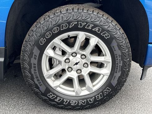 Used 2022 Chevrolet Silverado 1500 RST w/ Z71 Off-Road Package AWD/4WD image 13