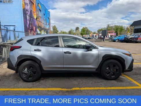 Used 2024 Subaru Crosstrek 2.0i AWD/4WD image 2