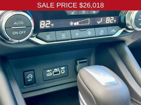 New 2025 Nissan Sentra SR w/ SR Premium Package image 28