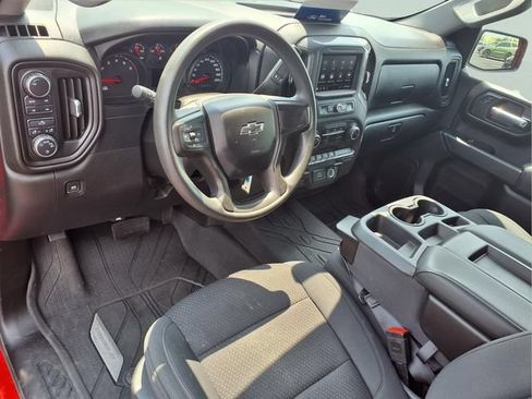 Used 2020 Chevrolet Silverado 1500 Custom Trail Boss w/ Custom Convenience Package AWD/4WD image 16