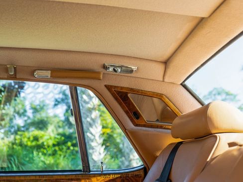 Used 1990 Rolls-Royce Silver Spur II image 27