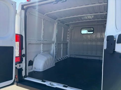 Used 2024 RAM ProMaster 2500 image 23