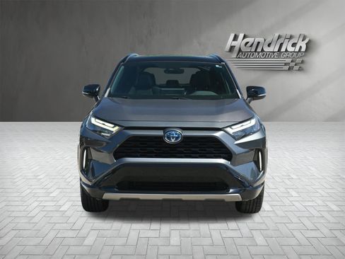 Used 2022 Toyota RAV4 XSE AWD/4WD image 3