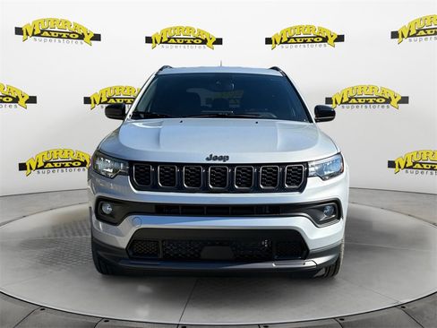 New 2026 Jeep Compass Latitude image 8