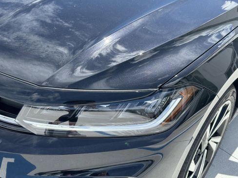 New 2025 Volkswagen Jetta SEL image 9