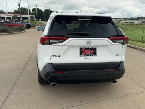 Used 2024 Toyota RAV4 XLE image 8